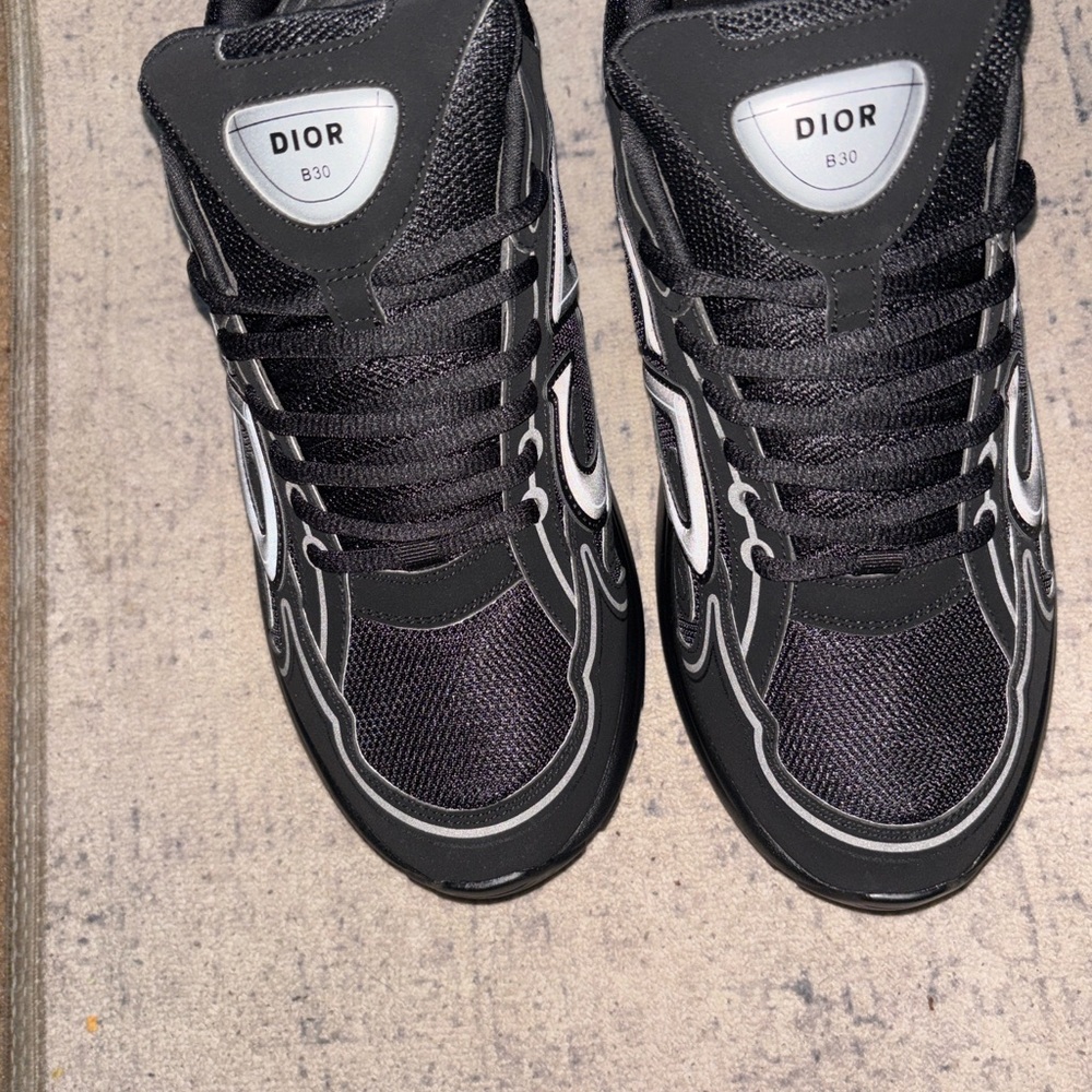 Dior B30 Size 40